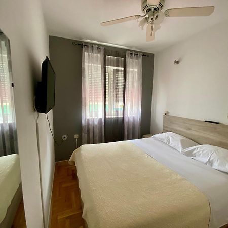Apartman Miriam Zara Esterno foto