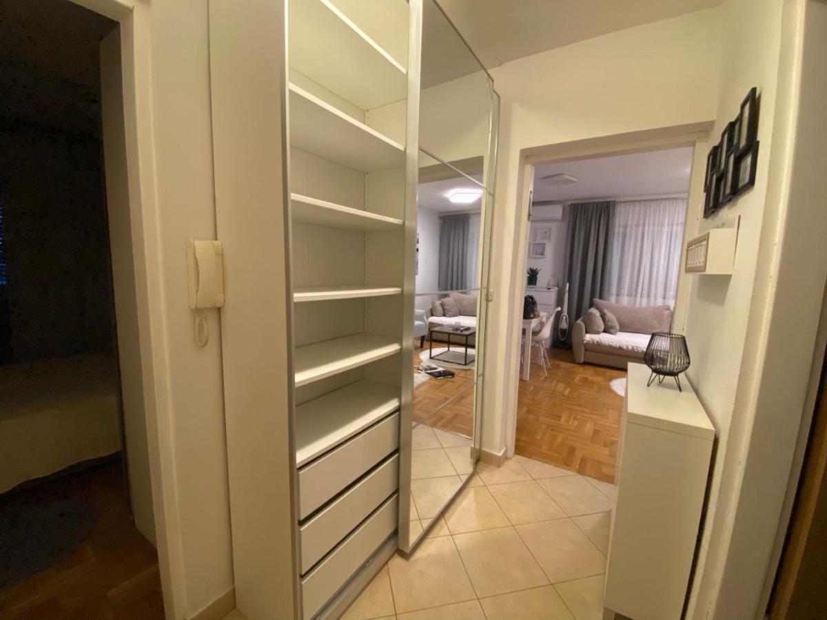 Apartman Miriam Zara Esterno foto