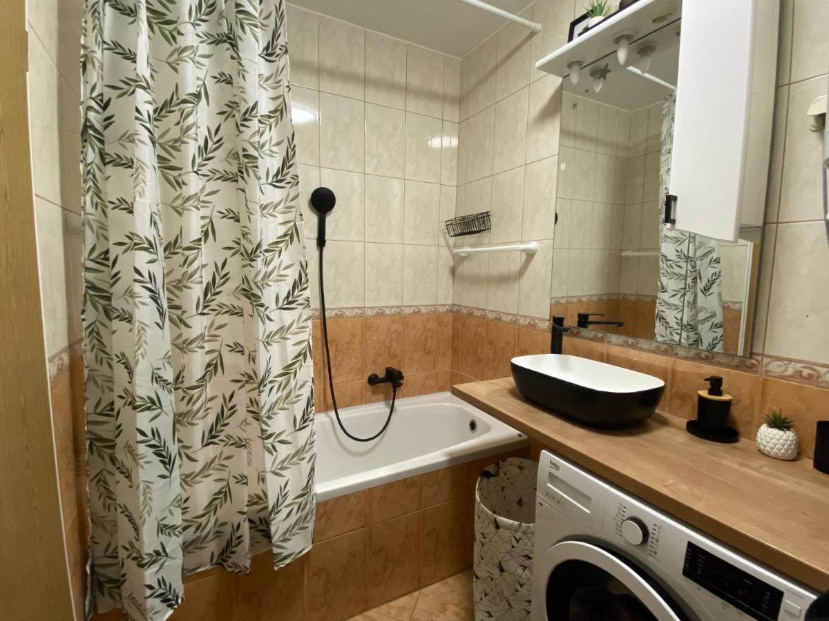 Apartman Miriam Zara Esterno foto