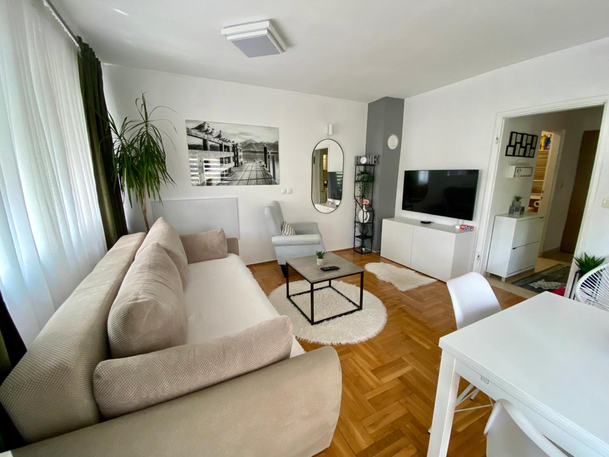 Apartman Miriam Zara Esterno foto