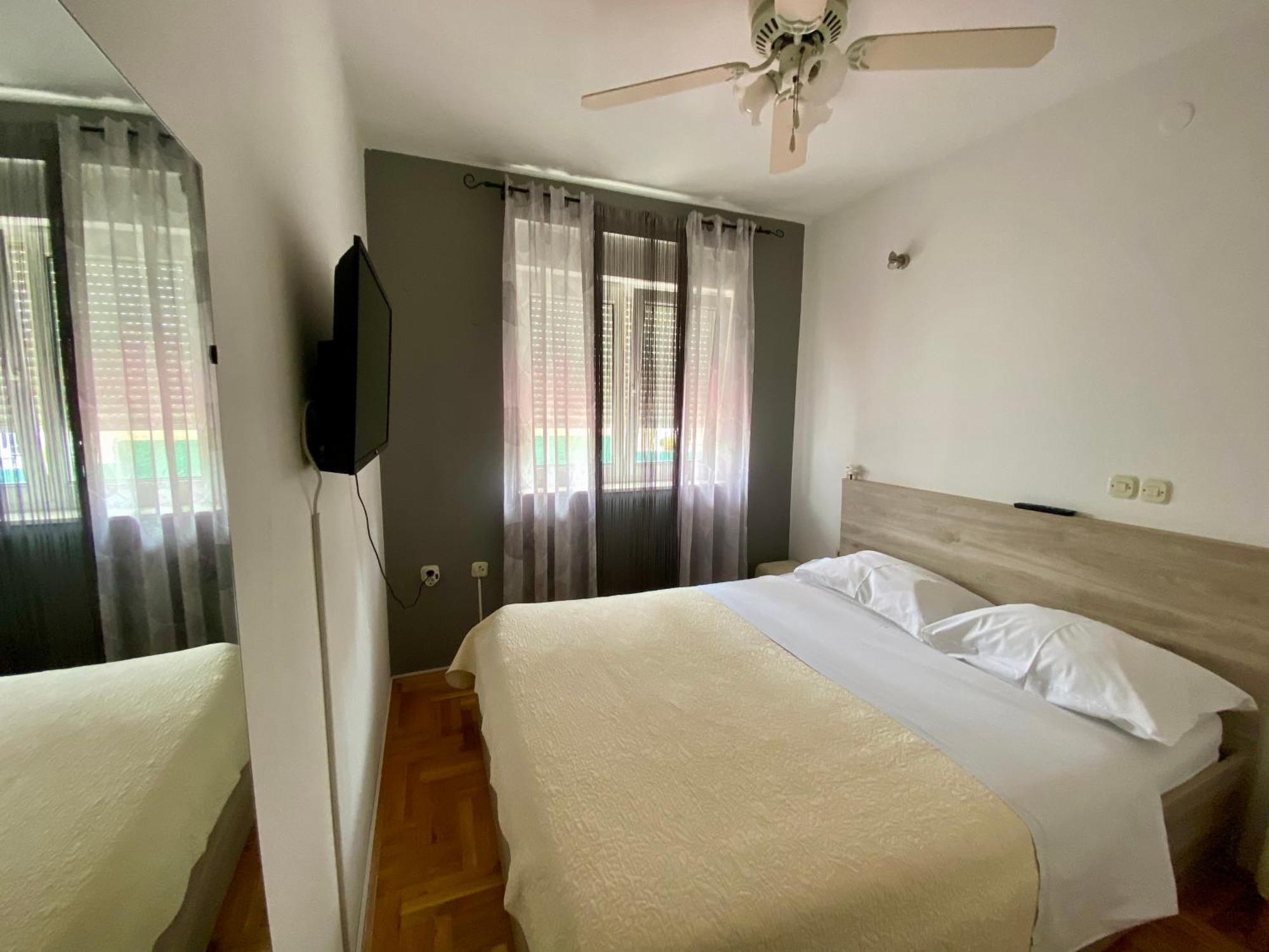 Apartman Miriam Zara Esterno foto
